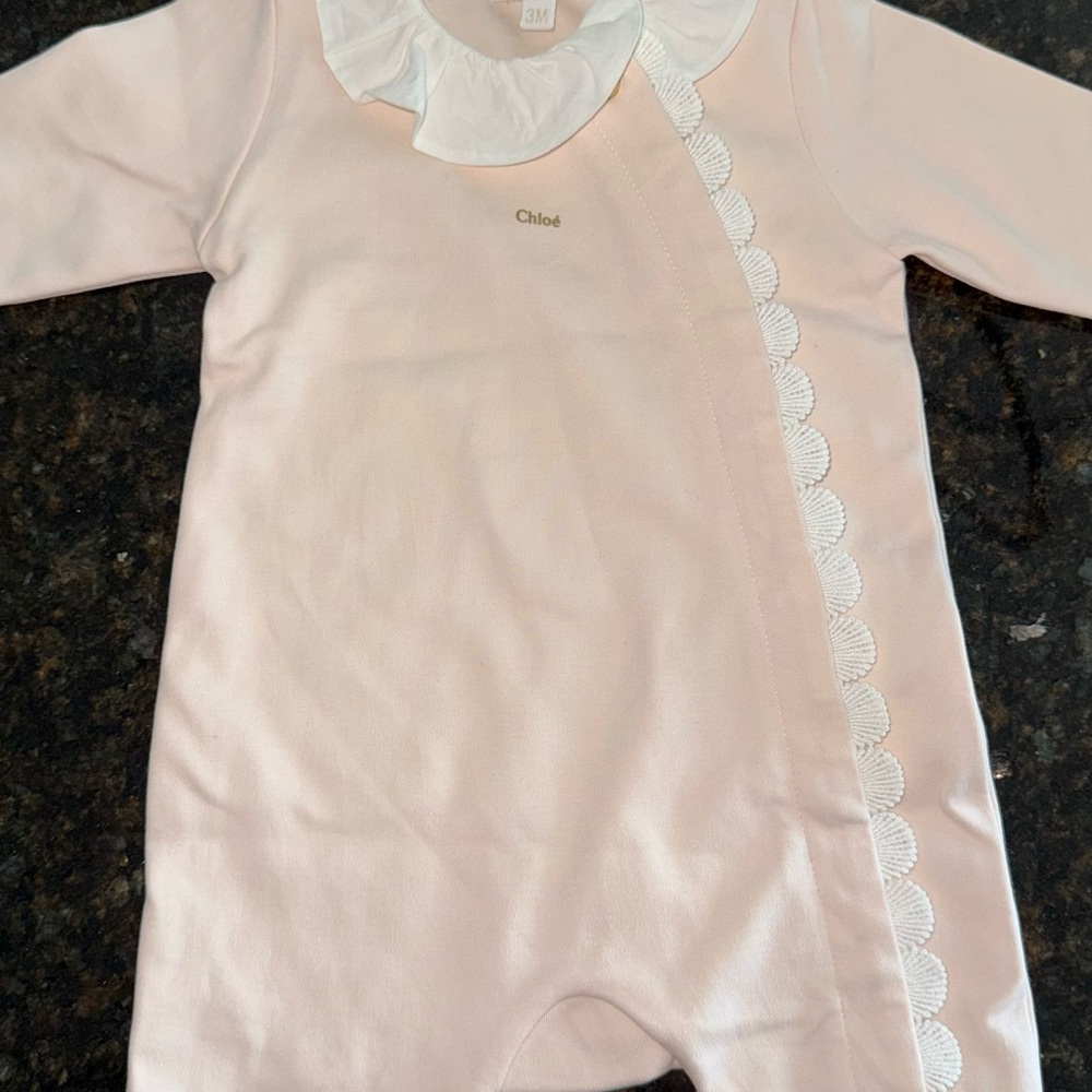 Chloé Baby Pink Romper with White Lace